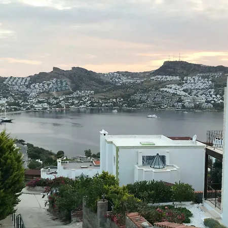펜션 Guendogan Kuecuekbuek Te Deniz'E 5 Dakika *