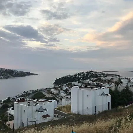 Vakantiehuis Guendogan Kuecuekbuek Te Deniz'E 5 Dakika Gundogan (Bodrum)