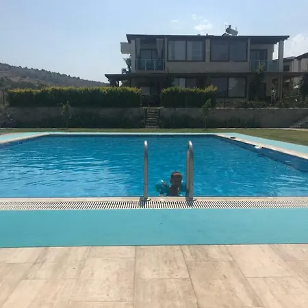 Guendogan Kuecuekbuek Te Deniz'E 5 Dakika Vakantiehuis